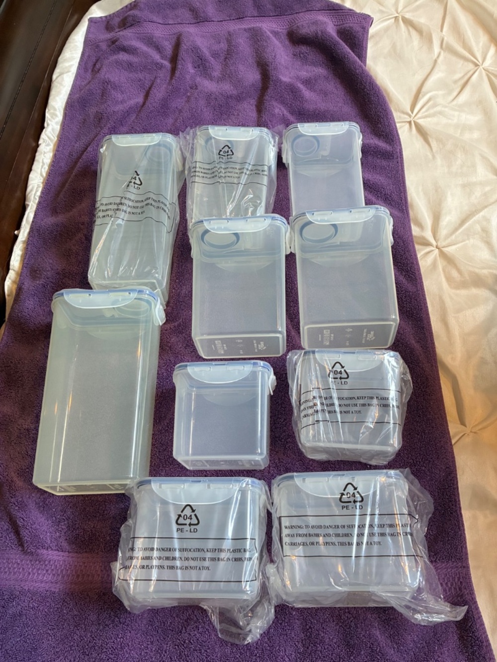 New in Box Lock & Lock 10 pc Storage Container Set - Picture 2 of 3